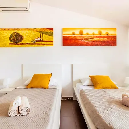 Ognina View House Lejlighed