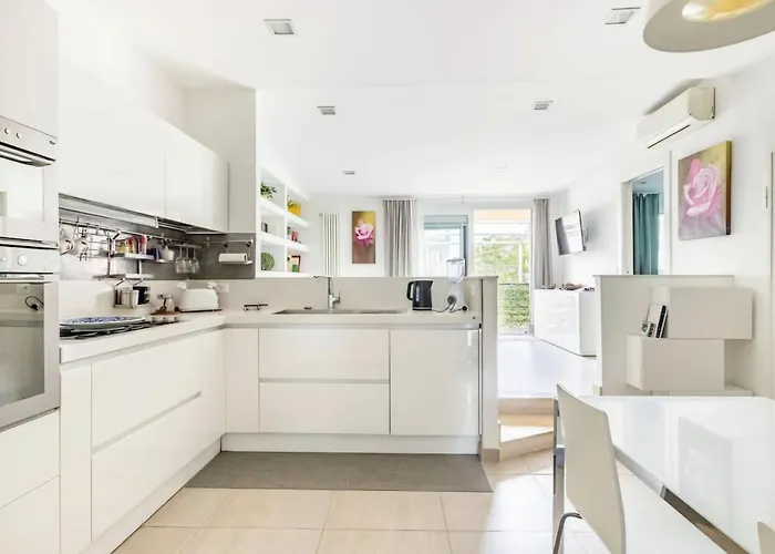 Ognina View House 公寓 *