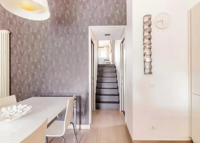 Ognina View House 公寓 *