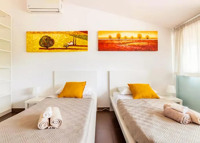 Ognina View House 公寓